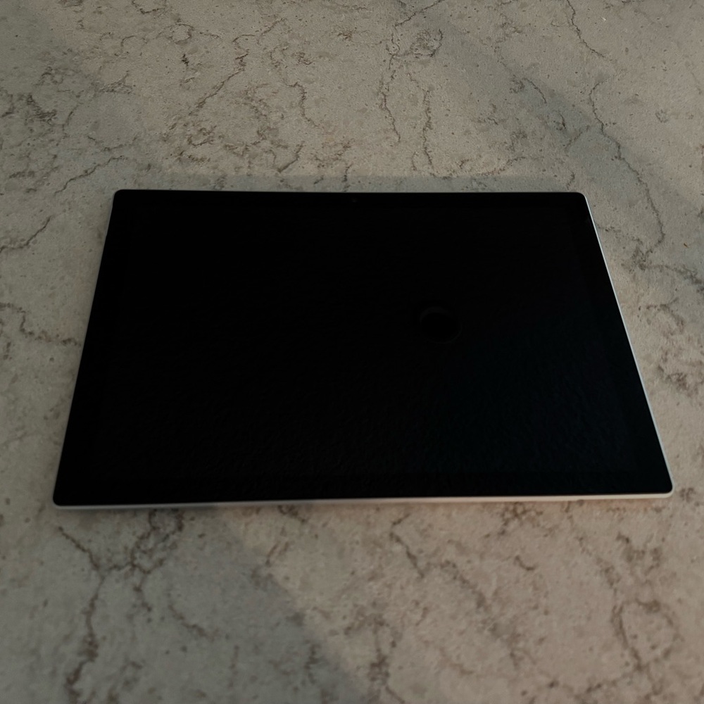 Microsoft Surface Pro 5